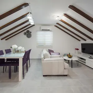 Piccolo Paradiso Apartment Split
